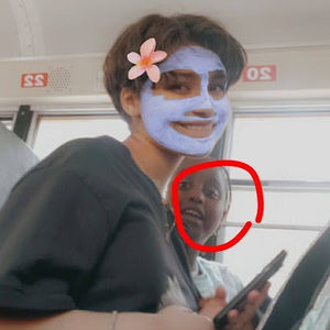 Meet your Posher, Maya